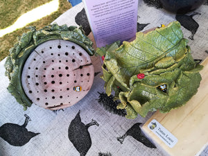J - Specialised Bee Hotel - Fairy Log